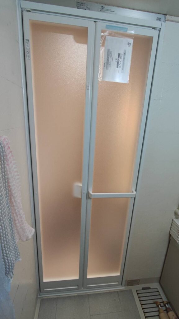 浴室ドア交換後 浴室側